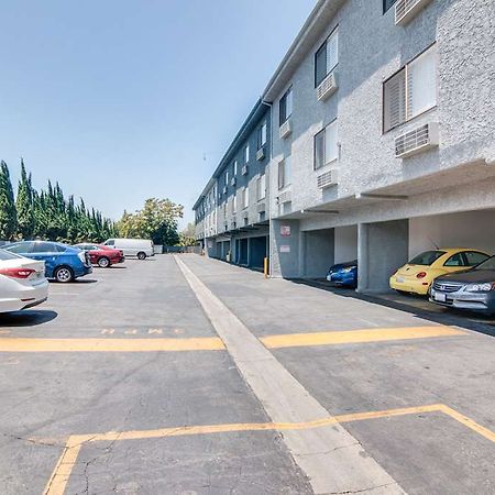 Motel 6 Van Nuys Burbank Exterior foto